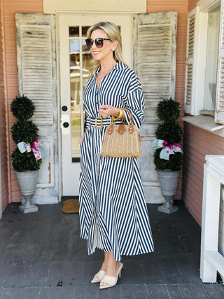 Adelina Dress striped button-front midi shirt dress with belt

Striped midi shirt dress with half sleeves and buckle belt

Adelina striped woven midi dress with collar and side pockets

Women’s striped button-down midi dress with self-belt