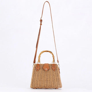 Straw beach bag with bamboo handle in beige and khaki