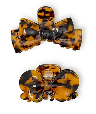 “Tortoise shell bow-shaped claw clips set of two”

“Brown and black tortoise twist hair clips on display card”

“Set of 2 tortoise bow hair clips made from acetate”

“Twisted bow tortoise claw clips for stylish hair looks”

“Tortoise hair claw clips with bow design for all hair types”