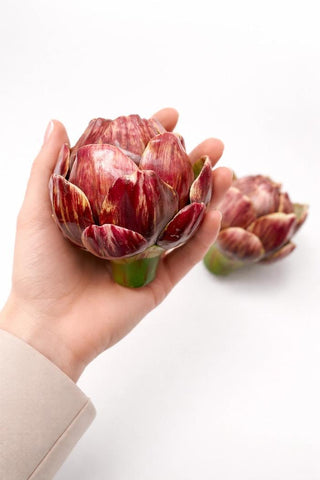 Decorative faux artichoke with a realistic wine burgundy finish and soft-touch petals for seasonal home décor.