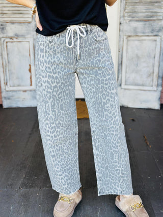 Vervet Leopard High Rise Barrell Jeans