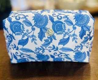 Porcelain Vines blue floral cosmetic bags set