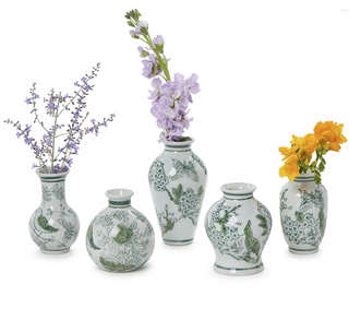 Green and white chinoiserie mini porcelain vases 

Hand-painted green and white chinoiserie bud vases

Mini porcelain chinoiserie vases with floral and bird designs

Decorative green and white hand-painted chinoiserie vases