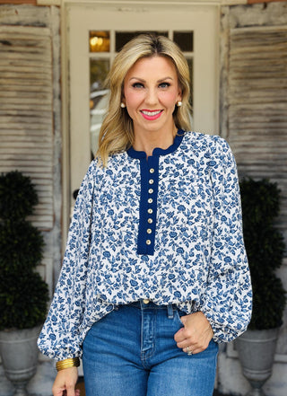 Brianna Ivy Script Top