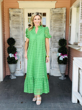 Aisha Dress green eyelet midi dress with puff sleeves and pockets

Green eyelet dress with ruffle hem and short puff sleeves

Aisha green embroidered eyelet dress with pockets

Women’s green eyelet dress with feminine ruffle hem