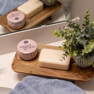 Sweet Grace travel tin candle with blush and grey design

Candle #059 in blush patterned tin, 4 oz soy blend

Bridgewater Sweet Grace candle in portable tin

Travel-sized Sweet Grace soy candle with 30-hour burn