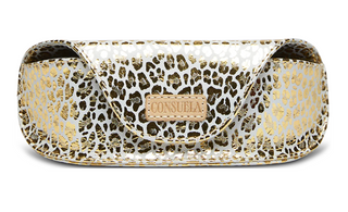 Consuela Kit Sunglass Case with gold jag print foiled leather exterior

Gold jag print Consuela sunglass case with magnetic closure

Consuela Kit sunglasses case with natural leather logo patch

Slim foiled leather leopard print sunglass case by Consuela
