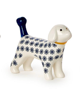 Ceramic dog ring holder with floral pattern

Farmhouse style dog ceramic ring holder for vanity

Whimsical dog ring holder made from ceramic

Decorative ceramic dog ring holder for rings