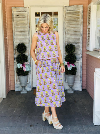 Bethany set lavender floral tank top and skirt outfit

Lavender floral two piece tank and skirt set for women

Floral lavender tank top with matching skirt set

Women’s lavender flower print two piece skirt set