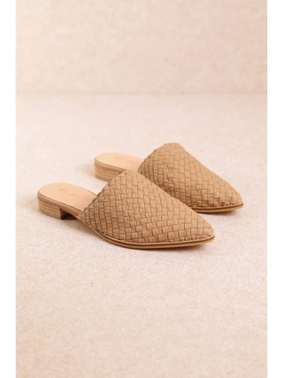 Alice Shoes tan woven leather slip-on mule flats