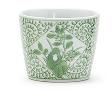 Green and white patterned ceramic countryside cachepot for plants

Assorted green floral ceramic cachepots with classic countryside design

Green toile ceramic cachepot for herbs or small plants

Decorative green and white ceramic plant cachepot assortment

Classic green patterned ceramic cachepot for home décor

Countryside-inspired green ceramic cachepot with floral detailing