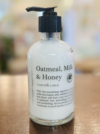 Simplified Oatmeal Milk and Honey 5-piece body care gift set

Simplified Oatmeal Milk and Honey hand soap and lotion

Simplified Oatmeal Milk and Honey body polish and body wash

Simplified Oatmeal Milk and Honey bath and body collection

Simplified Oatmeal Milk and Honey scented gift set with Dead Sea salt