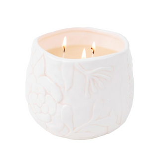 Sweet Grace #057 candle in white embossed ceramic jar with three wicks and soft glow

Sweet Grace #057 scented candle featuring passion fruit, sparkling tea, and patchouli in floral ceramic vessel

Sweet Grace #057 luxury three-wick candle in white ceramic container for home décor