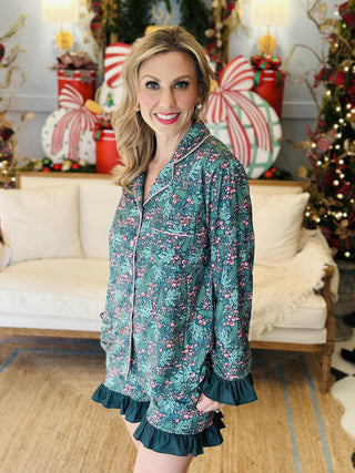 Jolly Sprig Sweet Dreams Pajama Shorts Set in green and pink berry print

Festive holiday pajama shorts set with pink bow and ruffle trim

The Darling Effect Jolly Sprig Pajama Set with green leaf print

Women’s holiday pajama shorts set in cozy stretch fabric