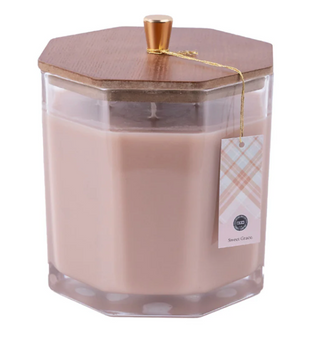 Sweet Grace Holiday Candle with wood lid and tag

Large Sweet Grace candle in glass jar with gold accent

Octagon Sweet Grace candle with wooden lid and holiday tag