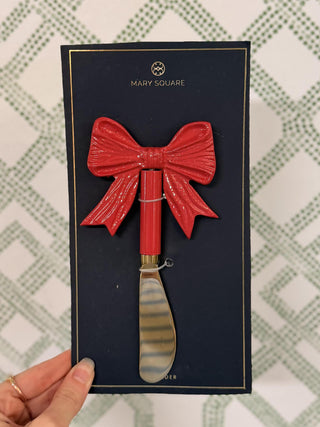 Red Bow Spreader with festive bow handle